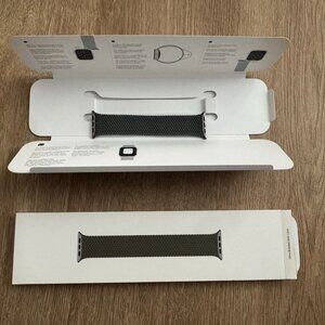 Apple Watch 45mm (fits 44/46/49mm) Olive Braided Solo Loop Size 3 MR103AM/A